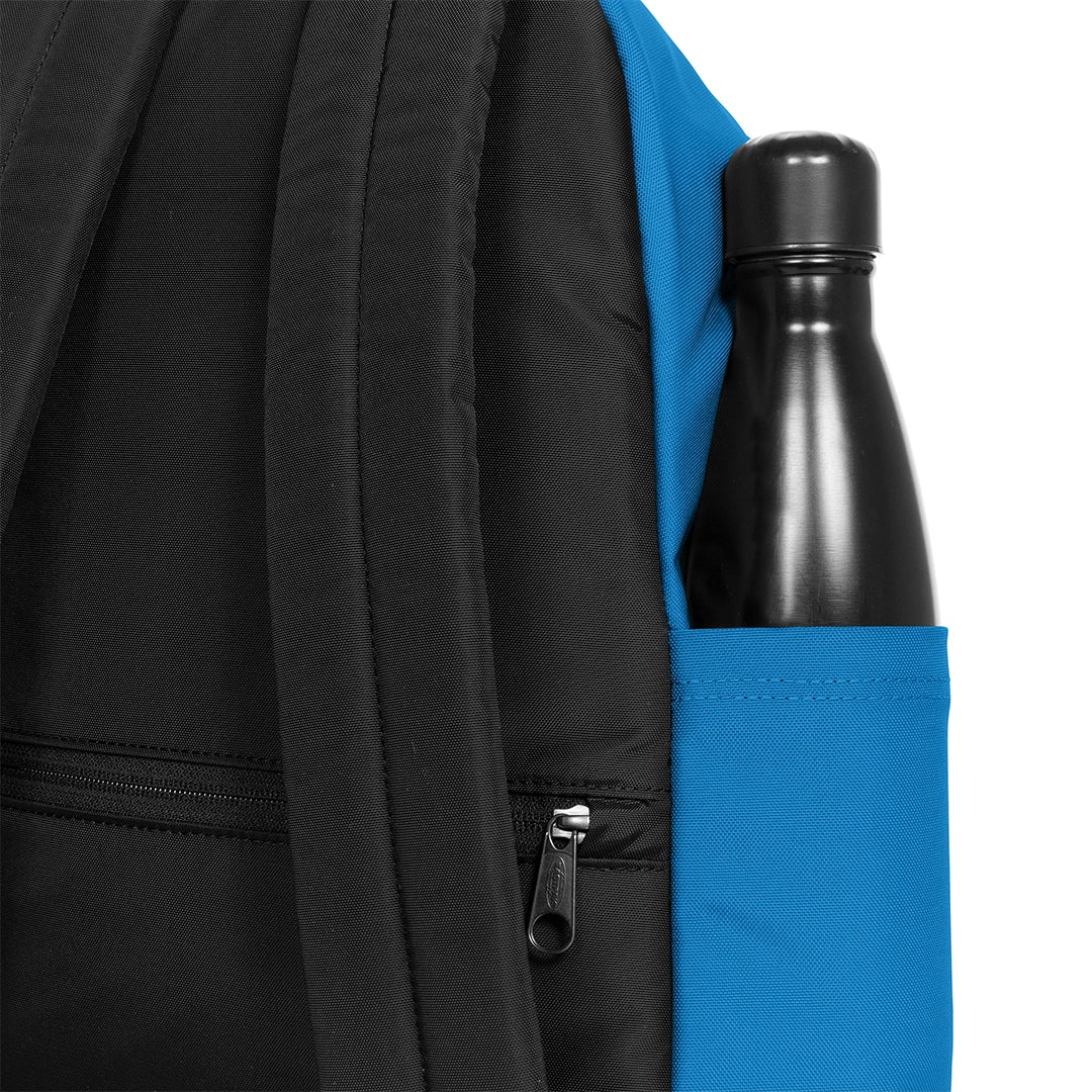 Sac à dos Eastpak Day Pak'R Azure Blue, gros plan poche latérale