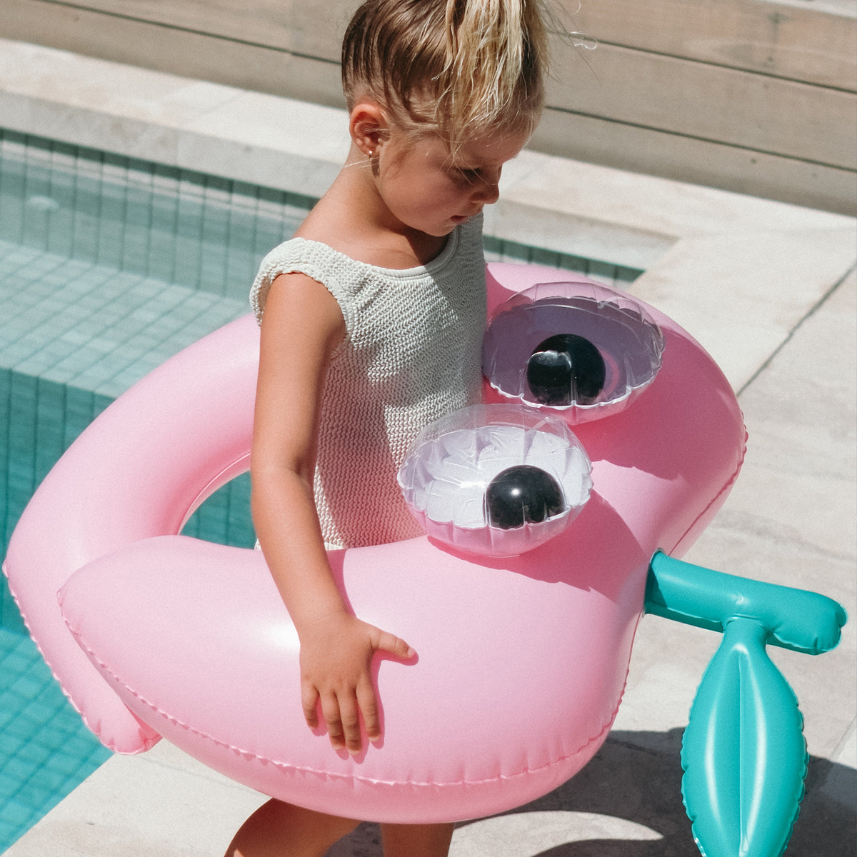 Sunnylife bouée gonflable enfants Poppy la pêche