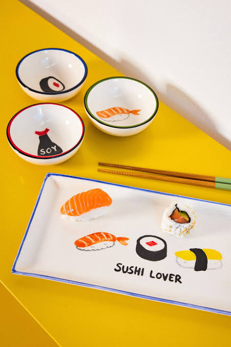 Plat à Sushi